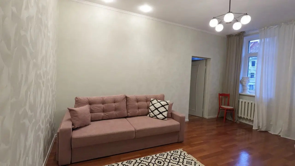 LovelyHome39| Двухкомнатная Арт-квартира в районе Амалиенау