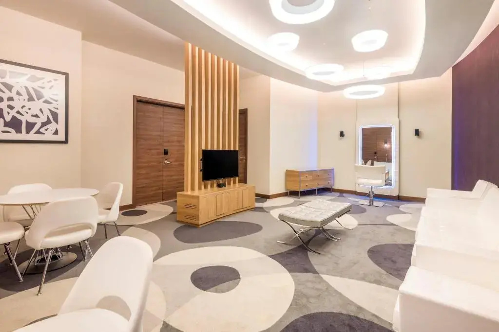 Holiday Inn - Doha - The Business Park by IHG
