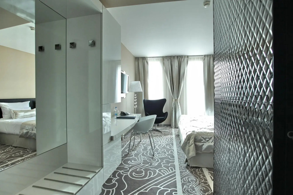 Zijin Hotel Belgrade