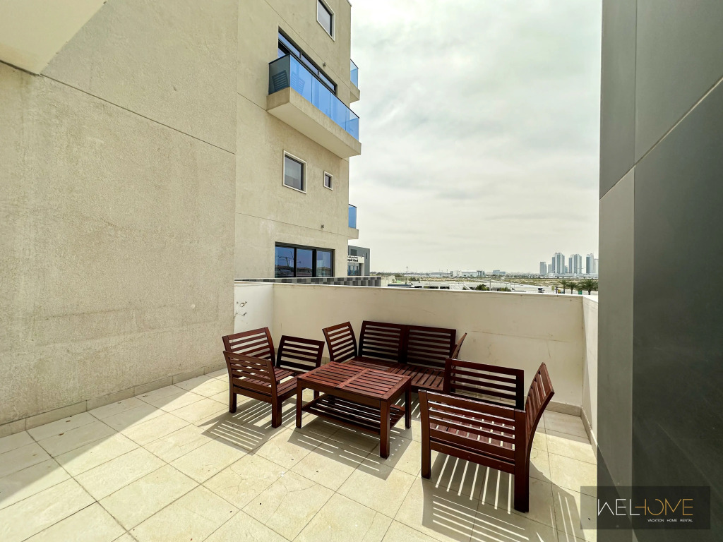 Апартаменты WelHome - Prime 1BR Apartment at Oia Residence