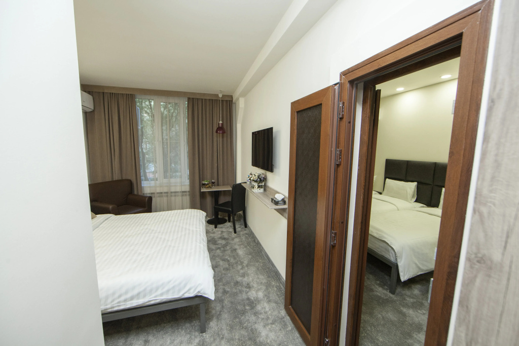 Median Hotel, City Center Yerevan
