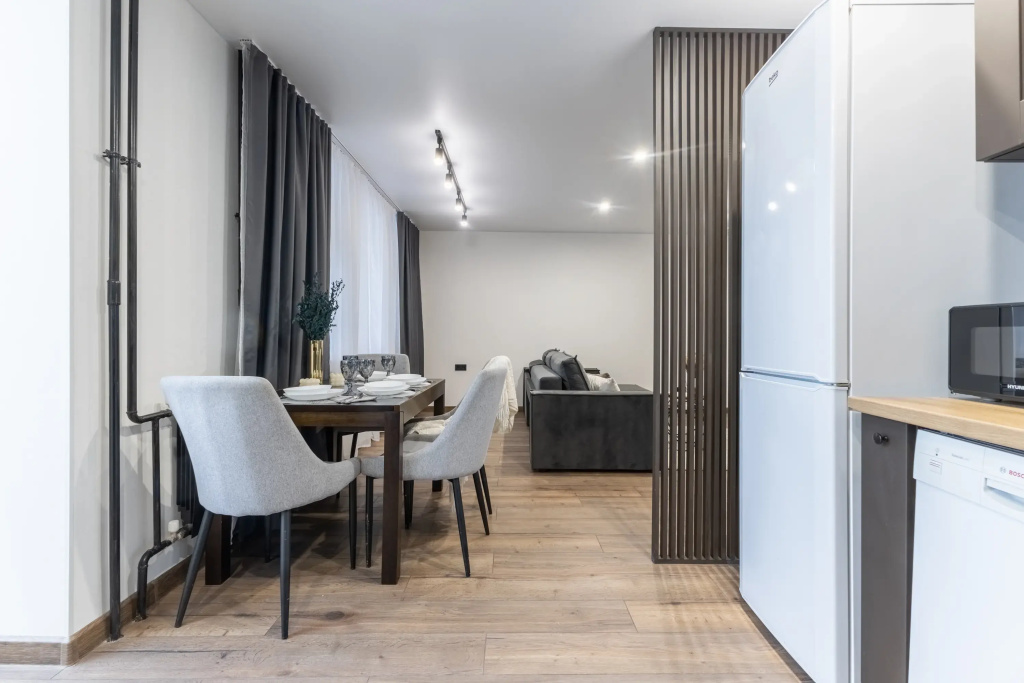 Апартаменты Comfort Home на Амирхана 11