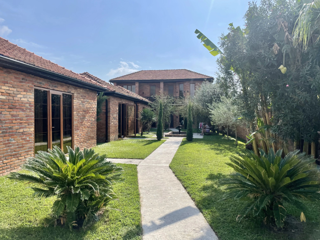 Loft Garden Apartments