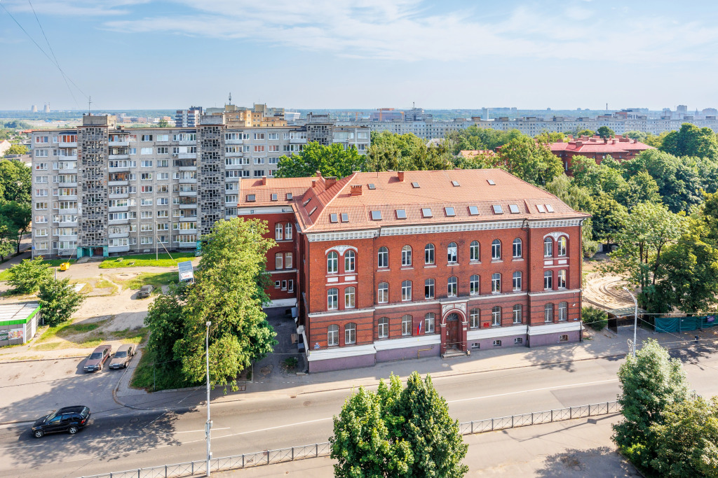 Квартира Десять этажей до облаков