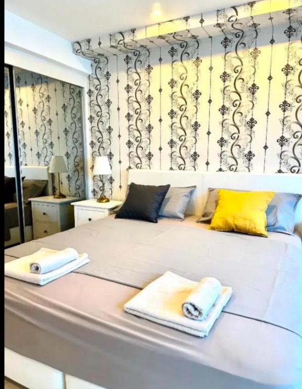 Апартаменты Centara Avenue Residence