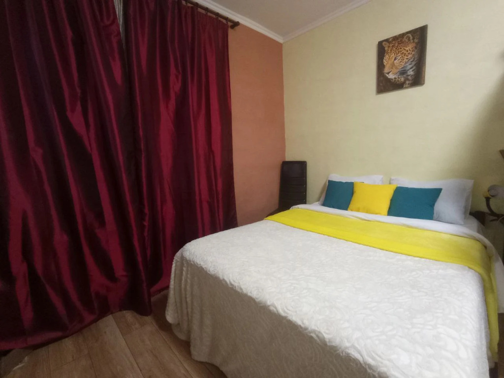 Квартира Live-In-Comfort на Творчества 1к1