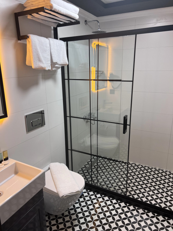 Plus Hotel & Private Transportation İstanbul Airport-By Loft
