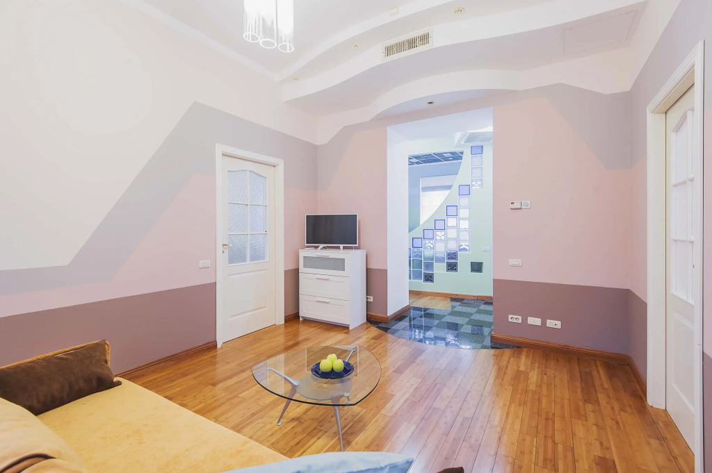 Квартира GM Apartments Дизайнерские 4-х комнатные у метро