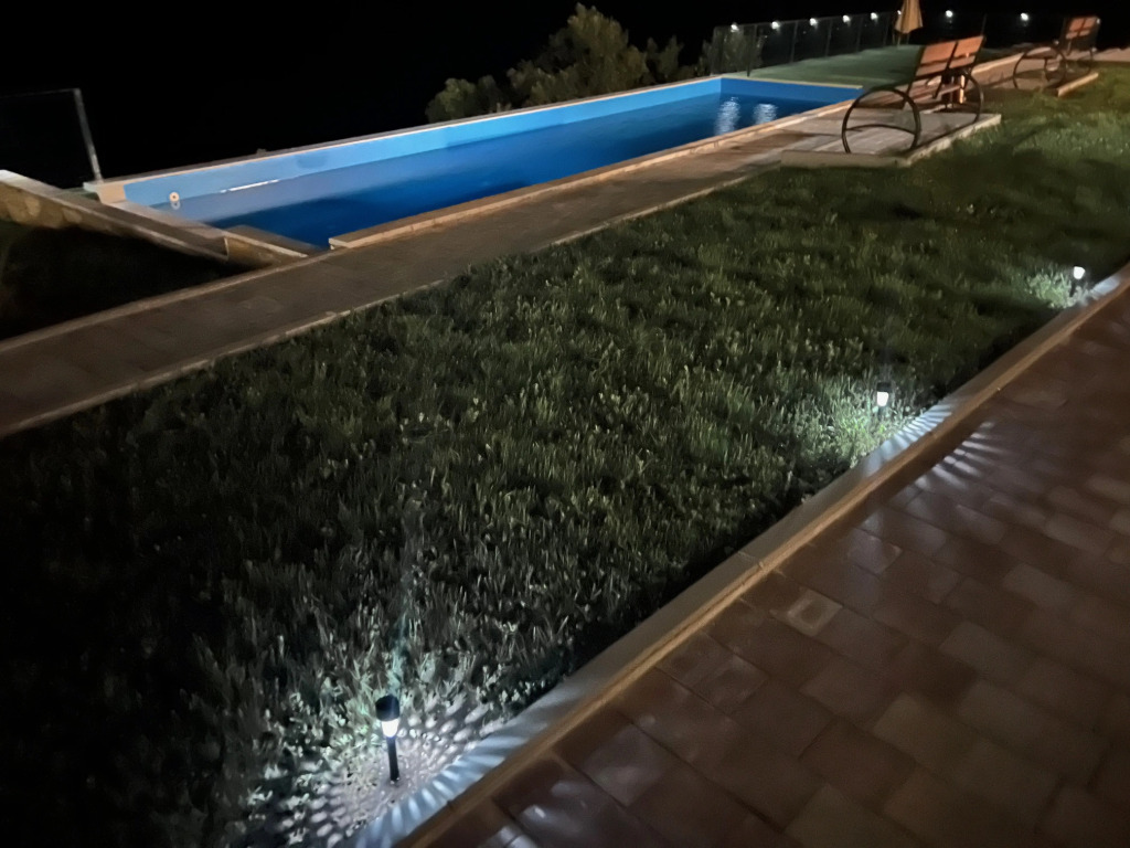 Parnas guest house