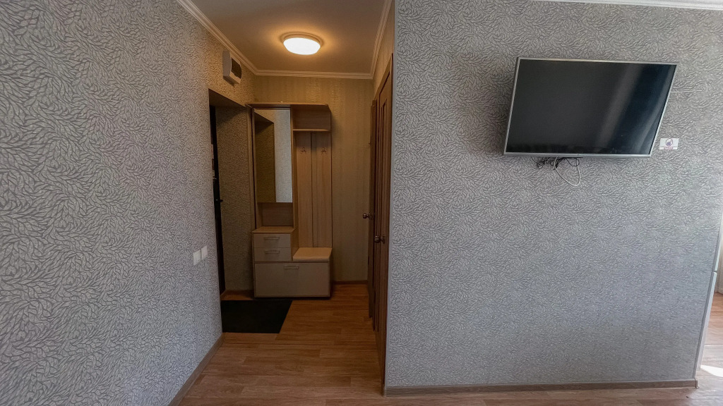 Квартира на Завенягина 6к1 з6/35