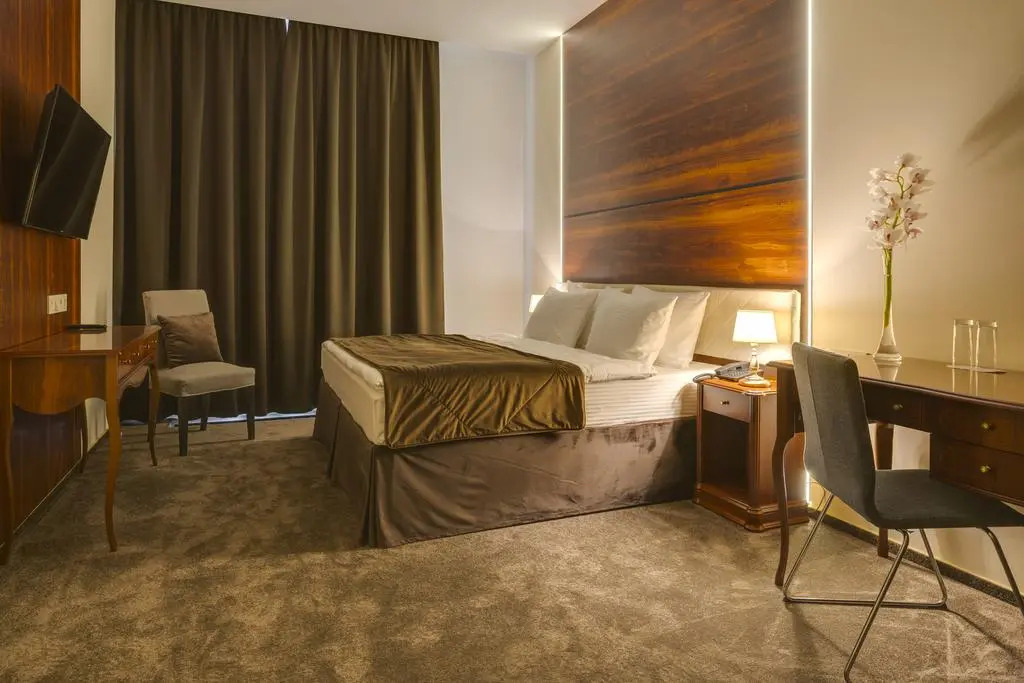 Viewpoint Hotel
