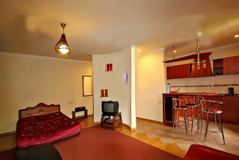 Raisa's Apartments