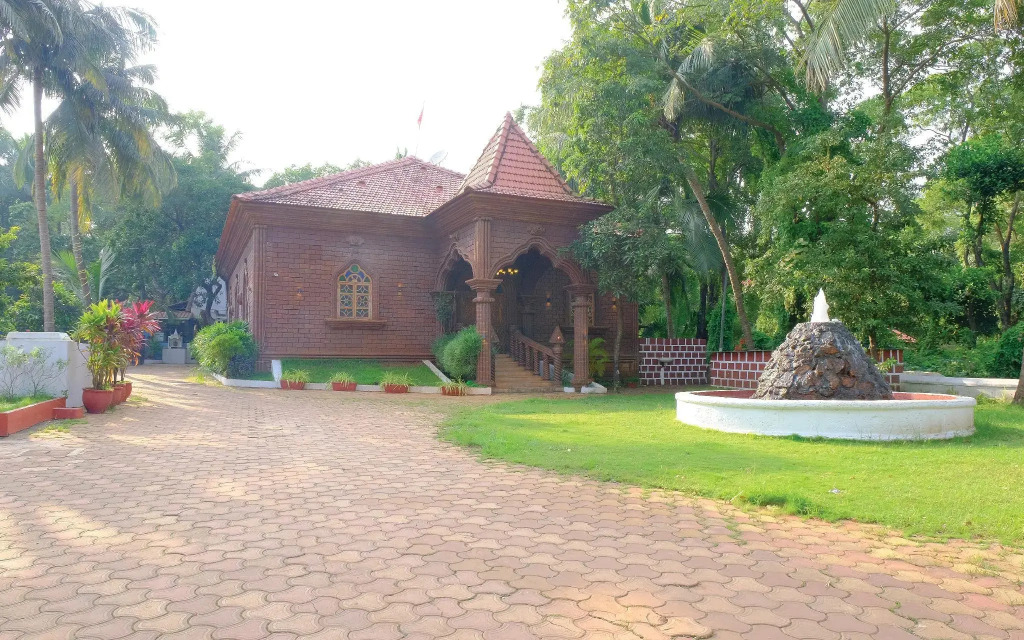 The Byke Retreat - Royal Pearl - Pan India Pure Veg Hotel Chain