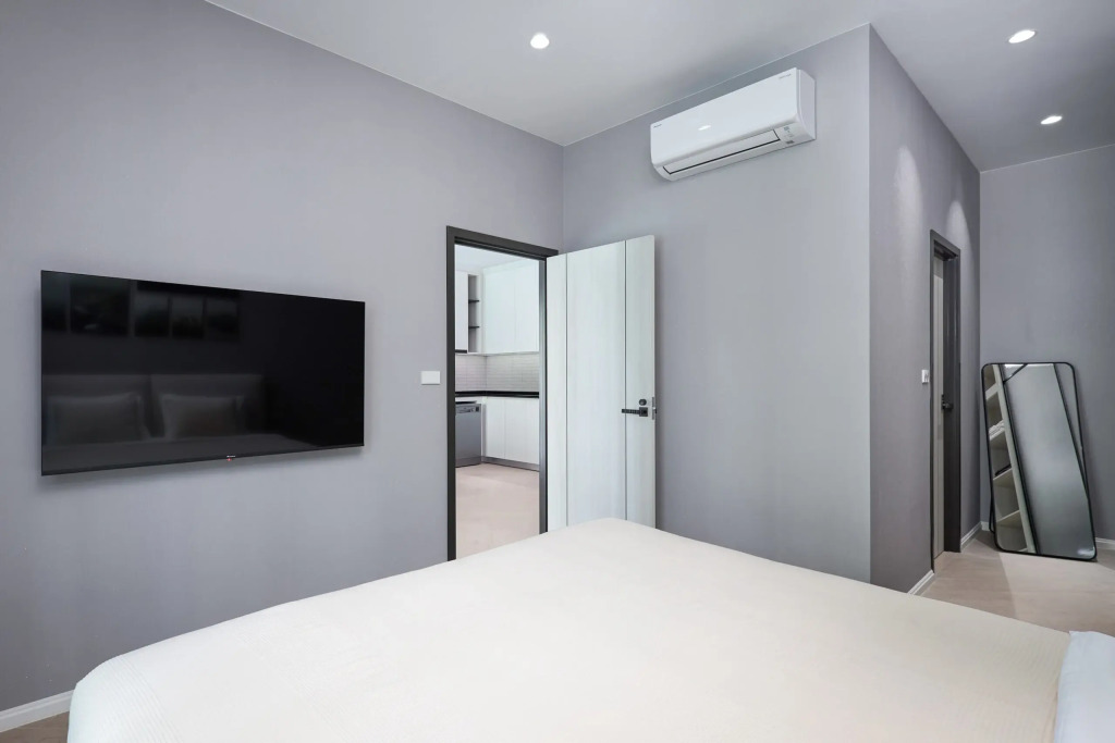 Апартаменты Title Legendary 1 bedroom pool access B104