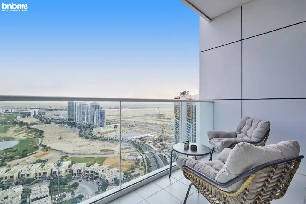 Апартаменты bnbmehomes | Chic Studio in Damac Hills-2807