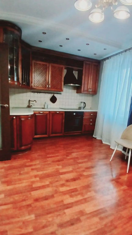 Квартира Трёхкомнатная на Волгоградской 220