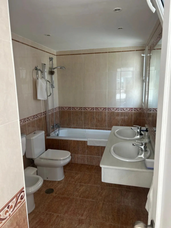 Вилла Townhouse in Marbella near Puerto Banus-Heated pool