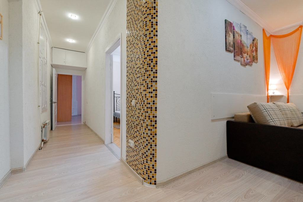 Квартира на Марата, 8