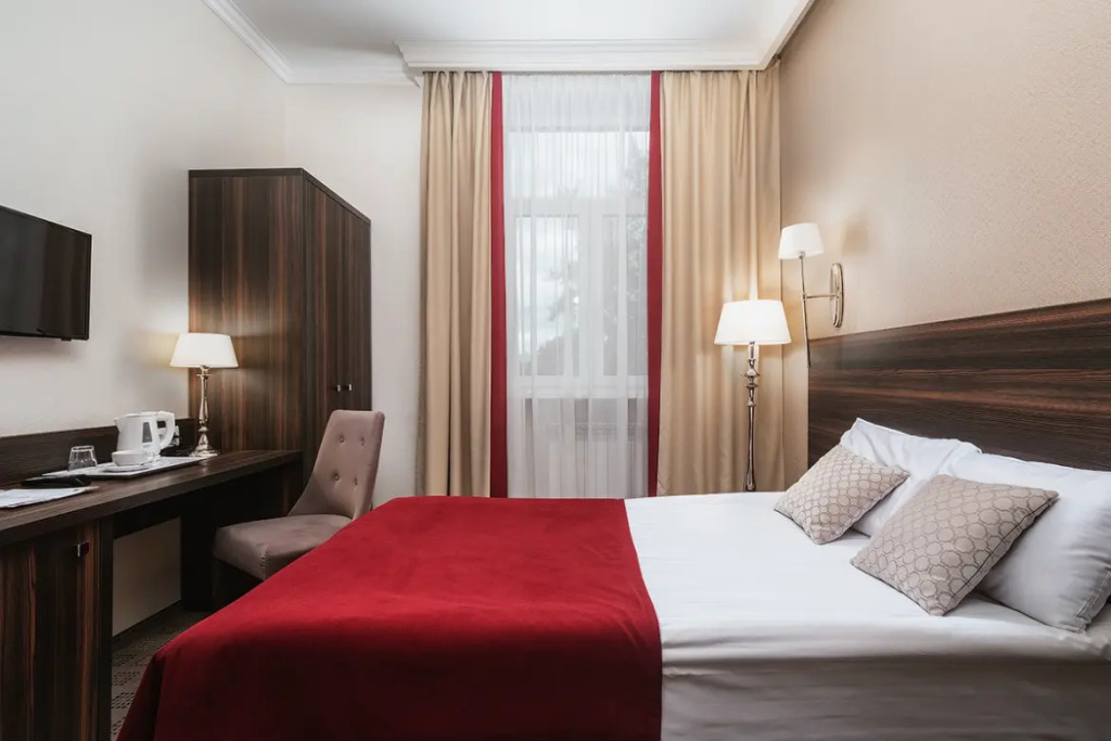 Slavyanka Hotel