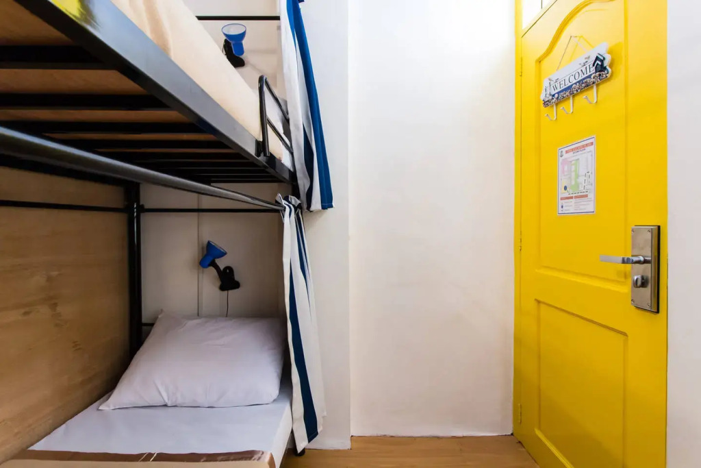 Хостел BGC Hostel & Dorm