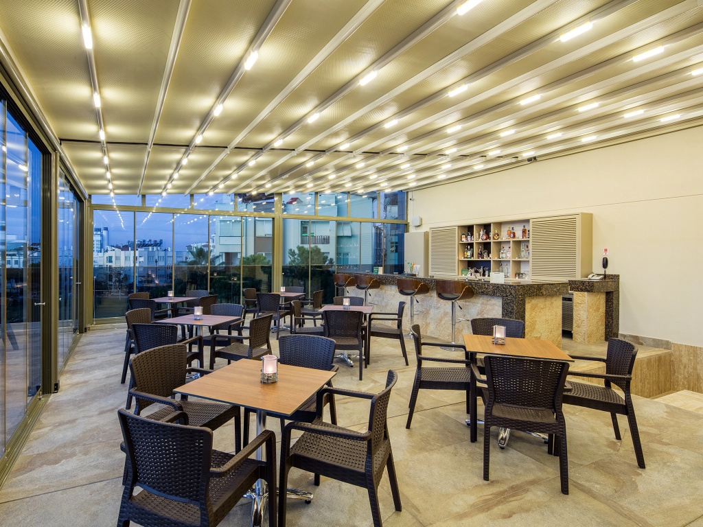 Holiday Inn Antalya - Lara by IHG