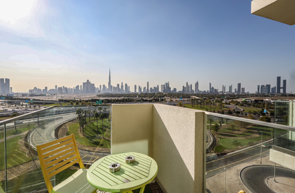 Elite LUX Holiday Homes - Skyline Oasis – One Bedroom Premium Apartment in Al Jaddaf
