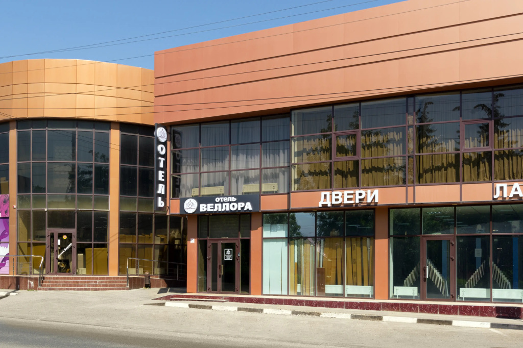 Отель Веллора