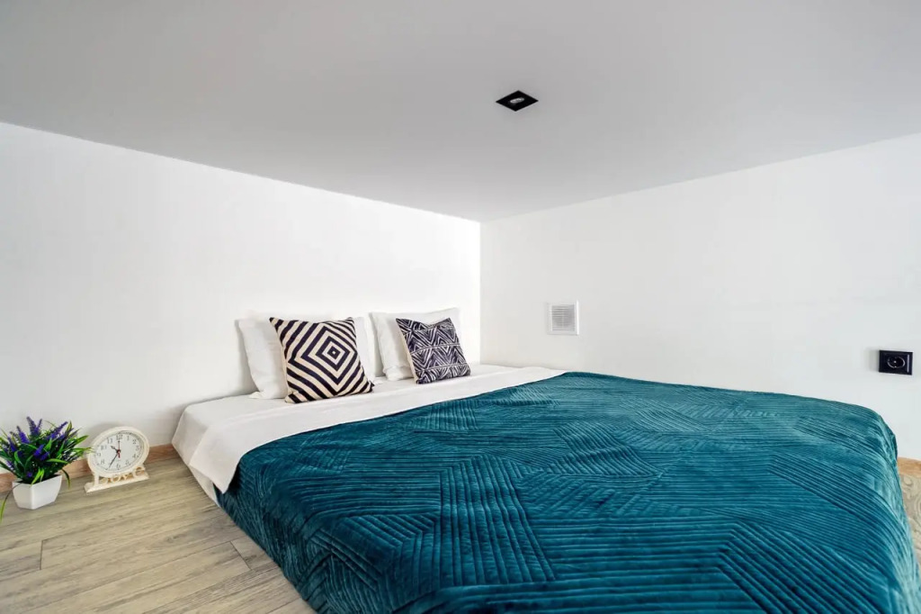 Апартаменты Красивая студия для 4-х мцд Красный Балтиец