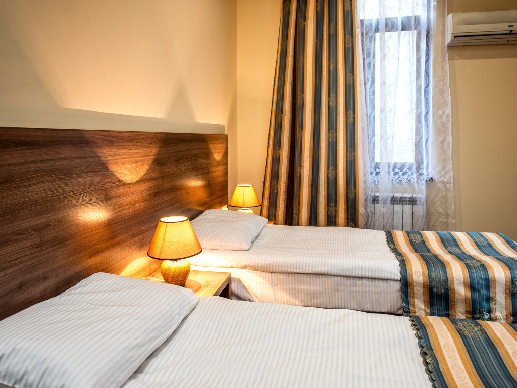 Lviv Central Jam Hotel