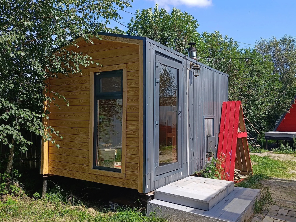 Частный Дом Red House в Стиле Афрейм с Баней и Чаном