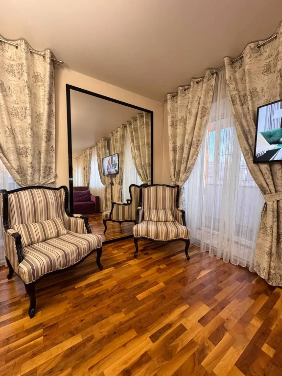 Квартира Отличная на Амурском бульваре