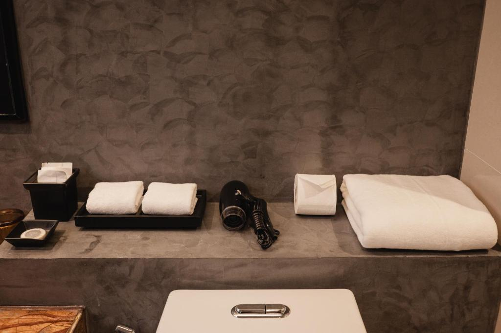 RakYim Siam - Sukhumvit 15