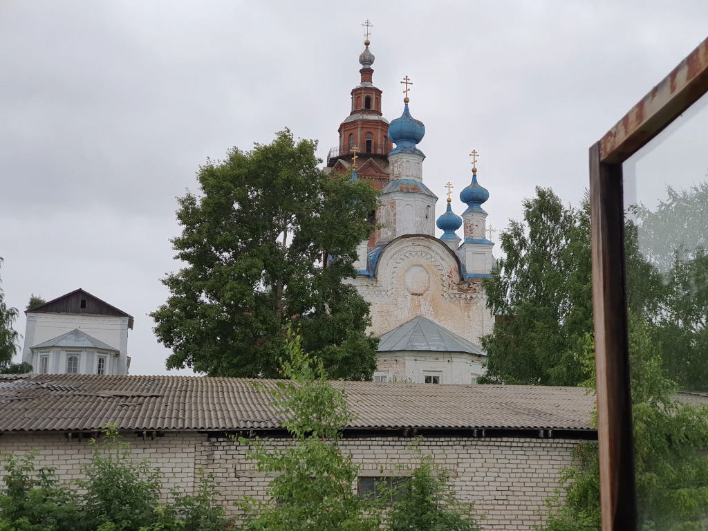 Квартира в старинном особняке Воскресенская - памятник провинциального классицизма