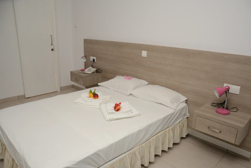 Rebioz Hotel
