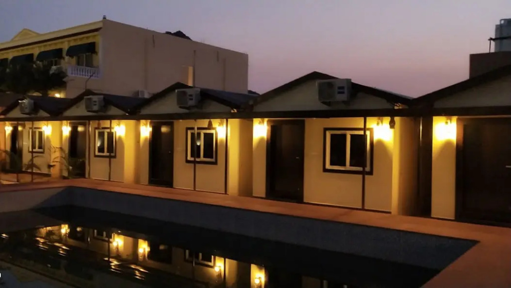 Отель Raj Mahal Pushkar