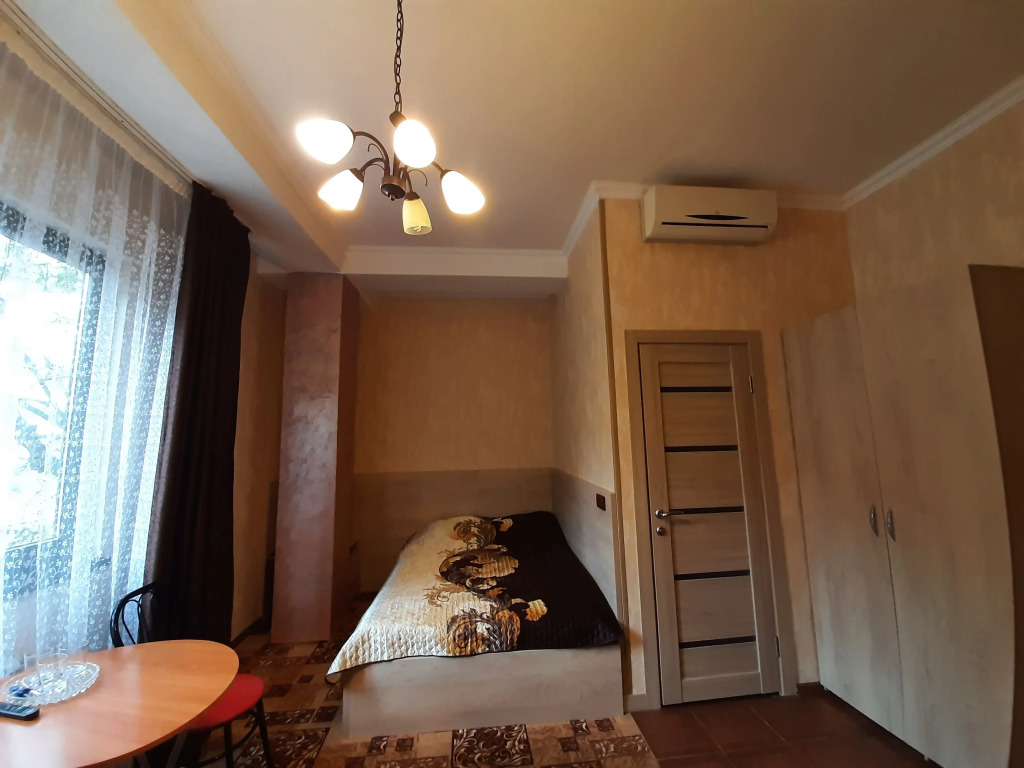 Меблированные комнаты Версаль