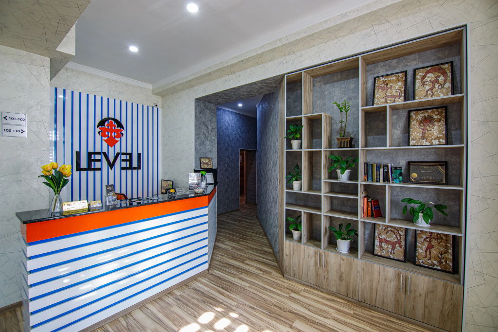 LEVEL Hotel