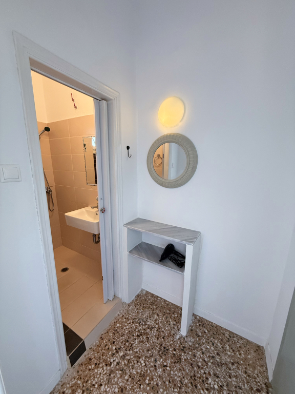 Отель Windmill Rooms