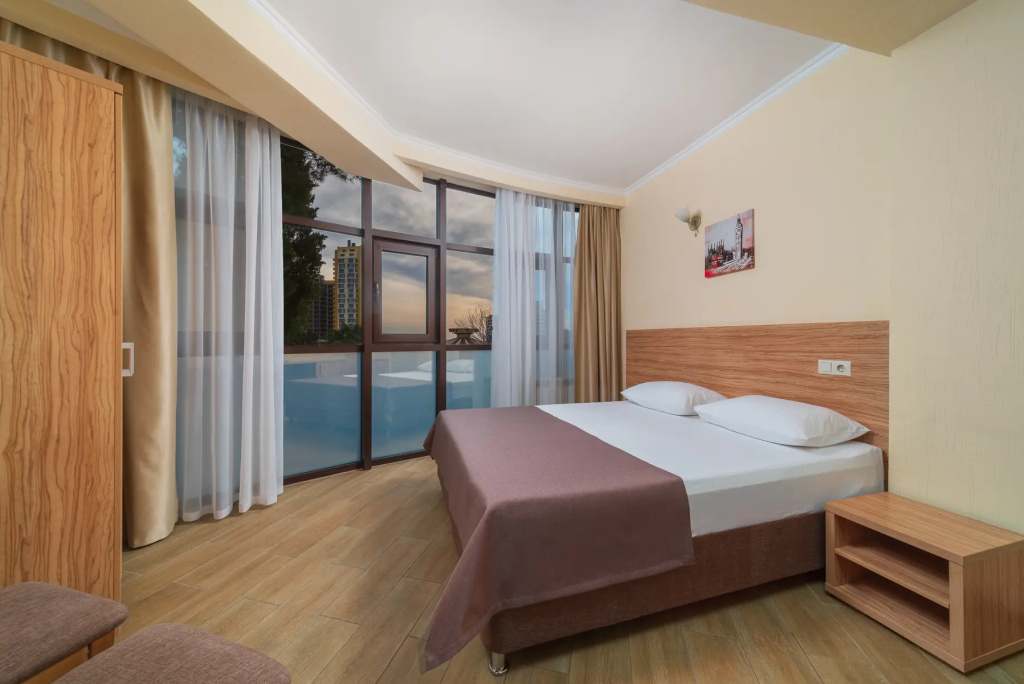 Отель RoomHotel