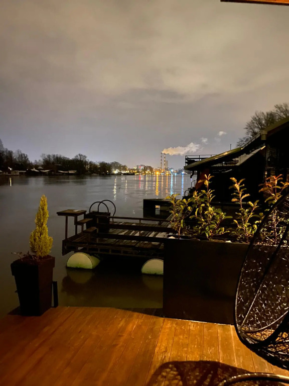 Частный дом Beach House Belgrade
