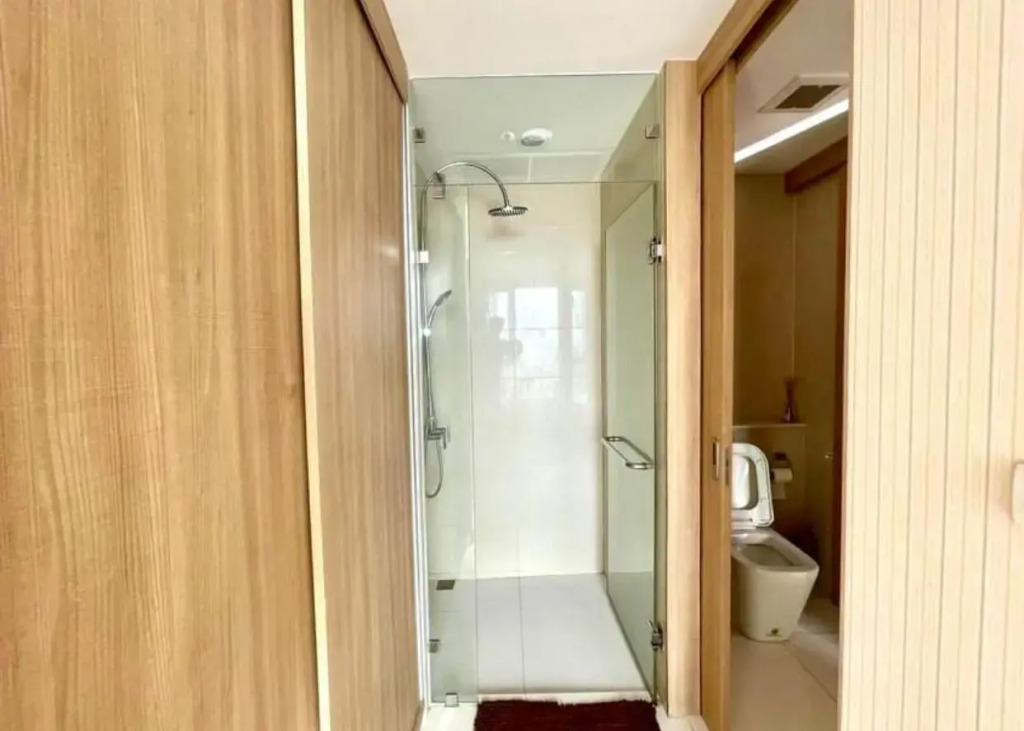 The Riviera Wongamat Hong Apartment