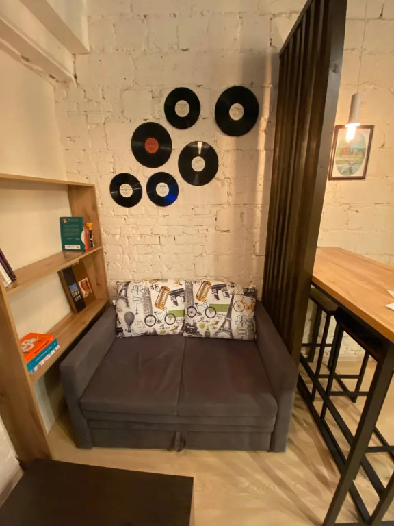 Loft Na Tortseva Apartments