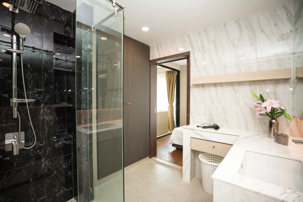 Luxury sea view apartment at Mida Grande Surin