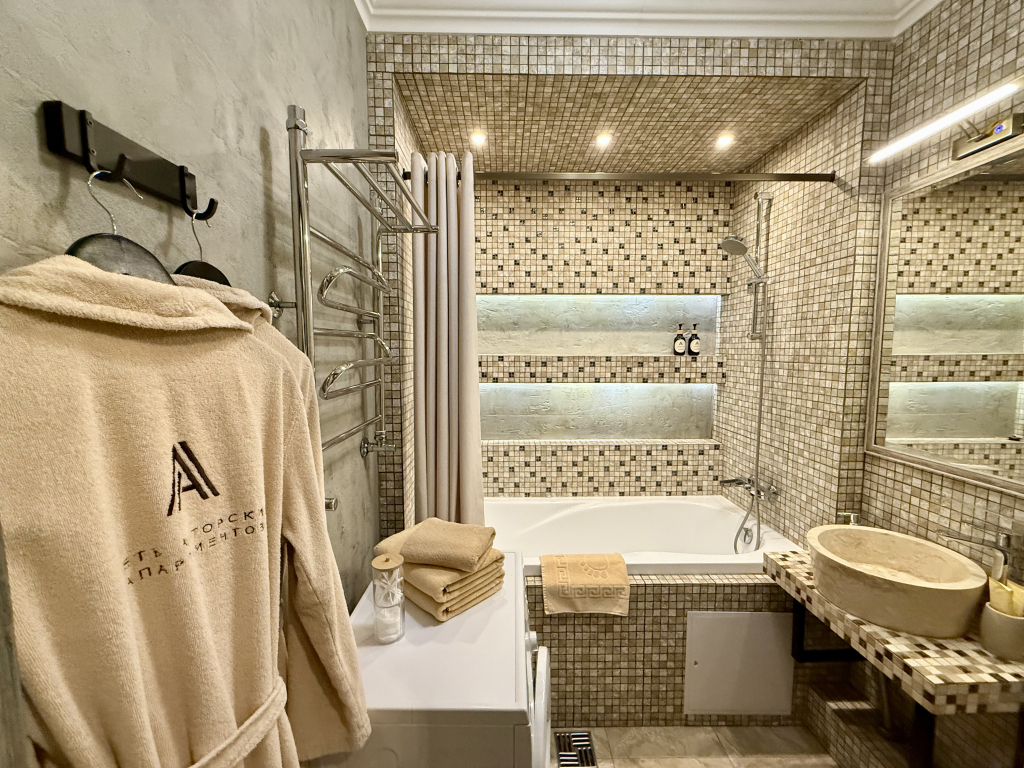 Loft Apartments с пректором и терассой