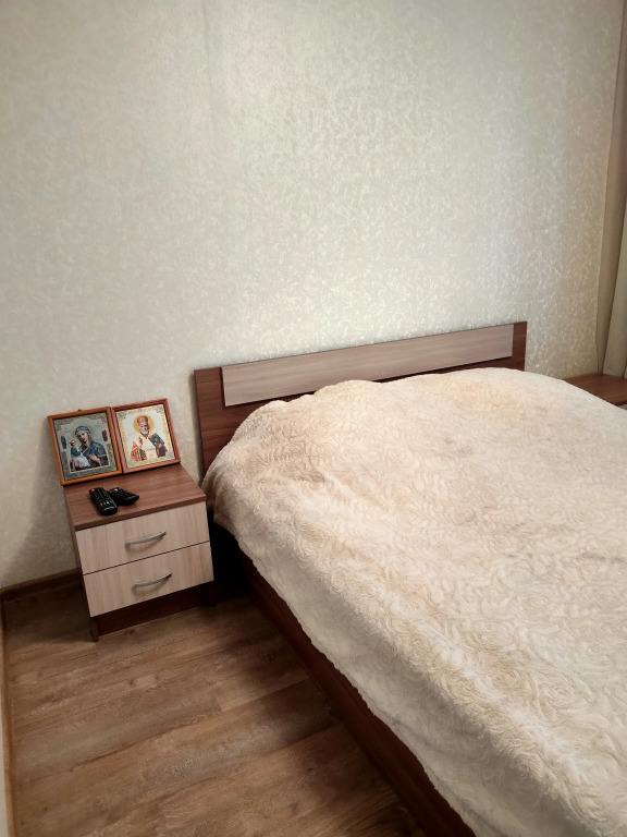 Квартира Двухкомнатная рядом с Монастырем