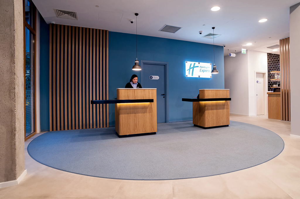 Отель Holiday Inn Express Avlabari
