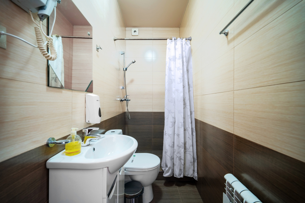 Отель Mari Inn