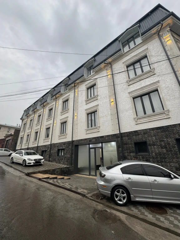 Samanid hotel