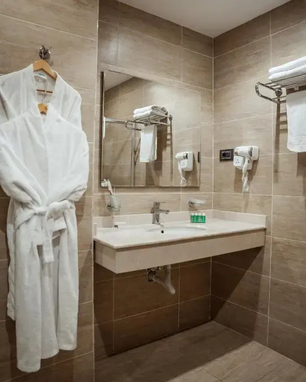 Diamond Hotel