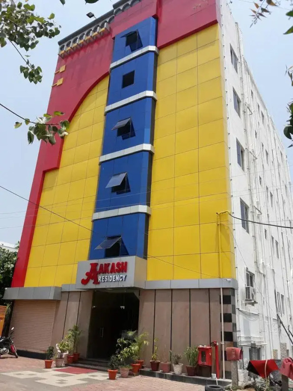 Отель Aakash Residency